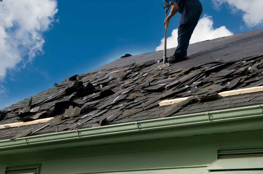 roof replacement company in Air Capital