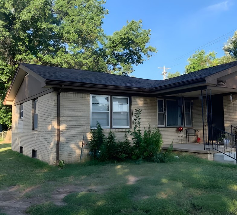 gutter and siding preparation in Kansas